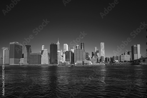 East River-Manhattan Skyline-NYC on B W