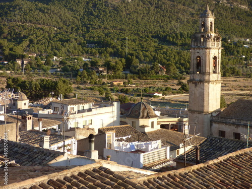 Biar. Pueblo de la Comunidad Valenciana, España, situado en el interior de la provincia de Alicante, en la comarca del Alto Vinalopó © VEOy.com