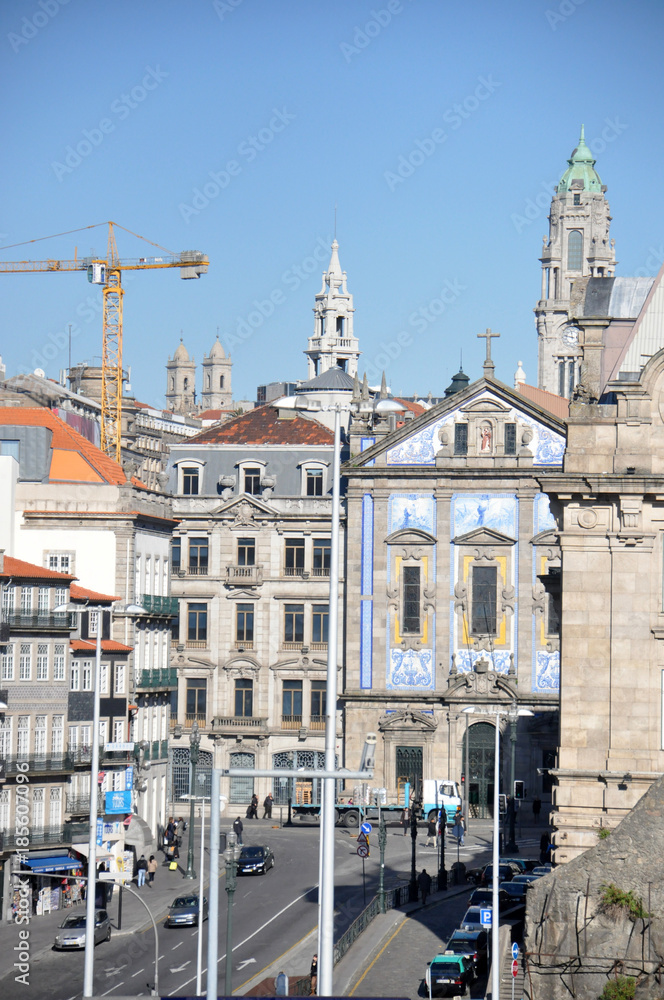 Avenida Dom Afonso Henrique - Porto 