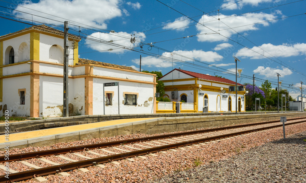 Estación de Peñaflor, ferrocarriles, trenes, Sevilla, Andalucía Estación de Peñaflor, ferrocarriles, trenes, Sevilla, Andalucía