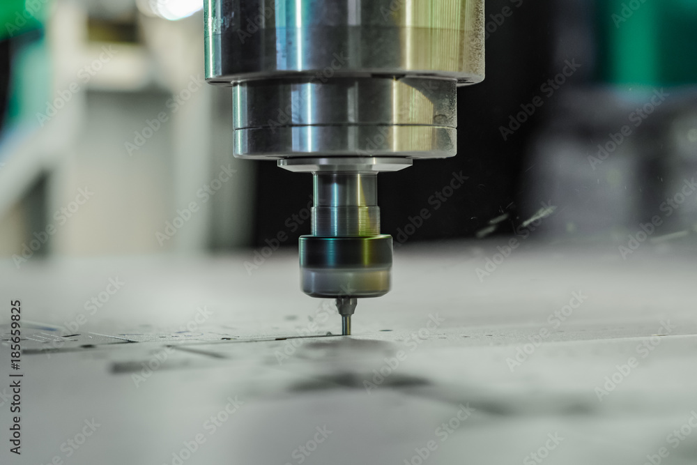 Milling machine in working condition. Milling machine in working condition.