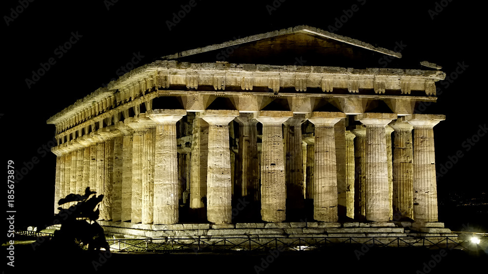 Fototapeta premium Paestum Italy