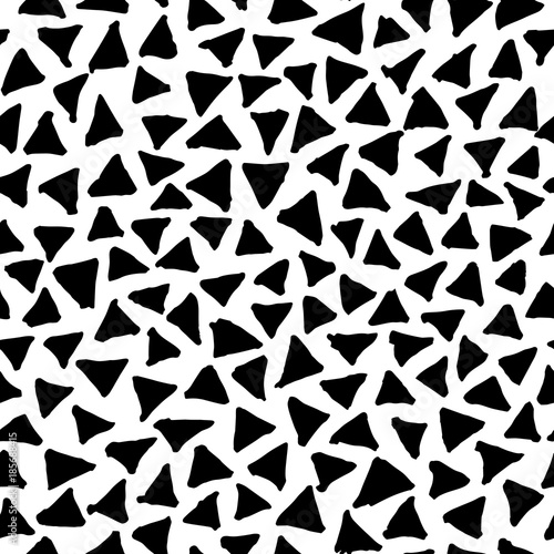 Irregular Triangles Pattern