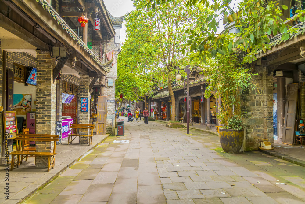 Fototapeta premium Old buildings in ancient town of Chengdu
