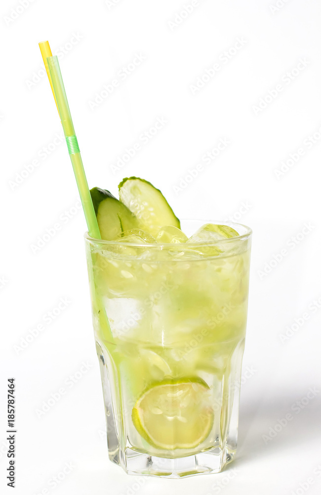 Fresh Lemonade with Cucumber and Lime Fresh Lemonade with Cucumber and Lime