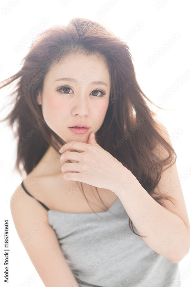 逆光・女性 逆光・女性