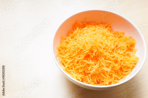 shredded carrot image