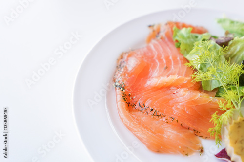 salmon salade image