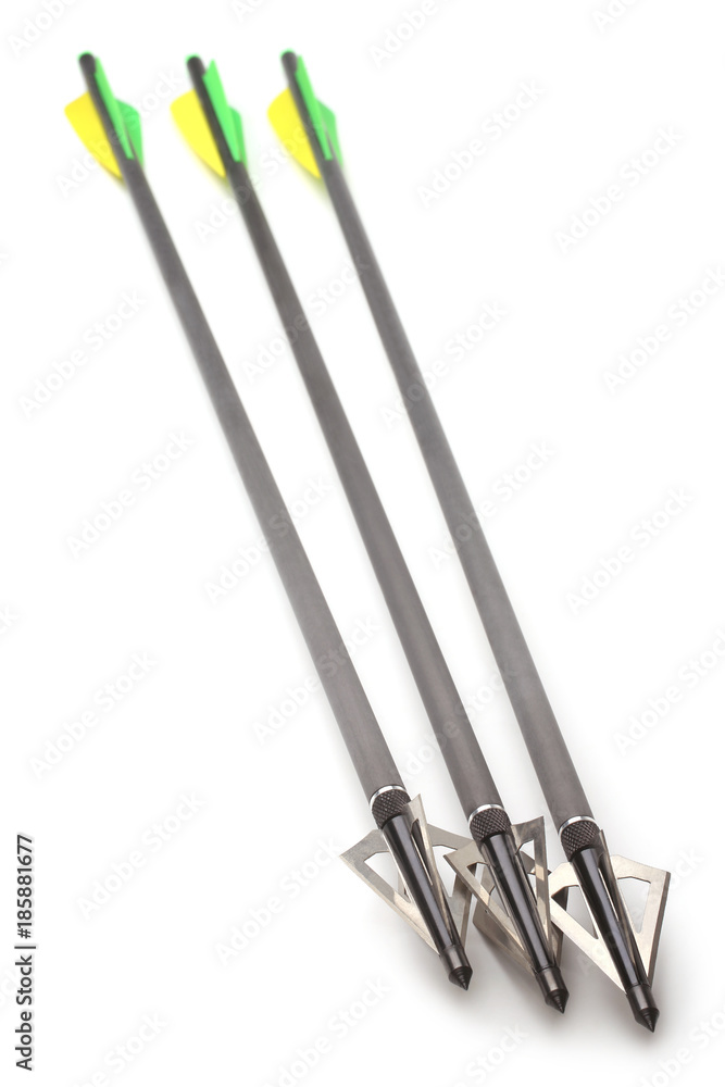 Arrows with hunting broadhead for compound bow and crossbow