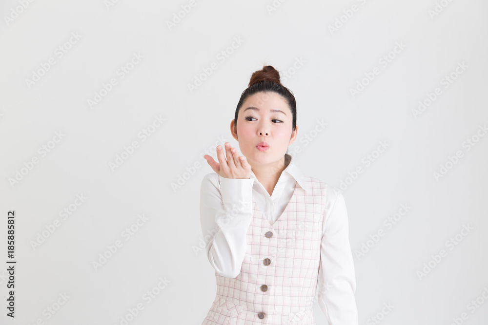 OLポートレート・白バック