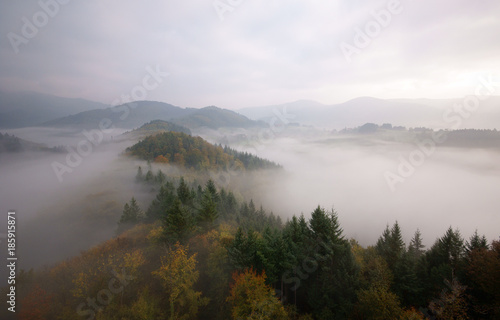 Inseln im Nebelmeer