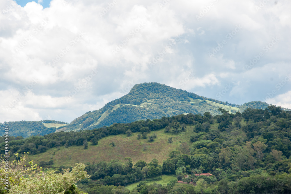 O monte do Carapuça