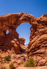 Fotobehang Natuurpark Zandstenen boog in Moab woestijn  © Maryna Konoplytska
