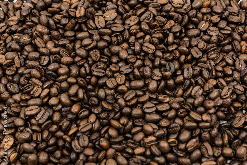 Fototapeta premium Roasted coffee beans background