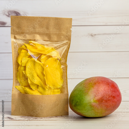 Dehydrated and ripe mango
