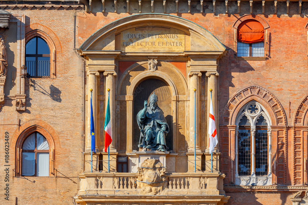 Obraz premium Bologna. Maggiore Square.