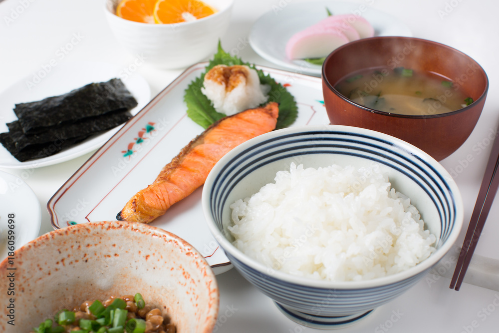 日本の朝ご飯 日本の朝ご飯