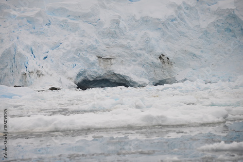 Antarctica, scenery - glacier