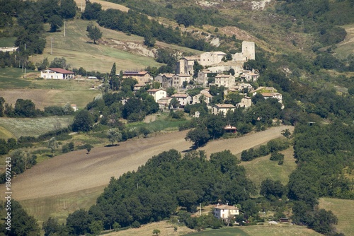 Wallpaper Mural Pennabilli Torontodigital.ca