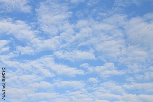 Fototapeta Naklejka Na Ścianę i Meble -  Sky and clouds in winter