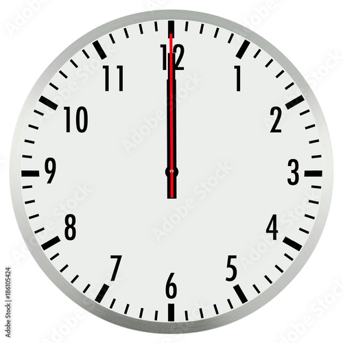 horloge murale, midi ou minuit