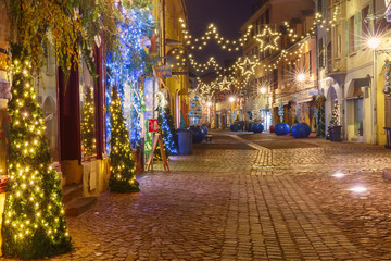 Fototapete Europa Colmar Fachwerkhäuser zur Weihnachtszeit  © Kavalenkava