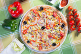 close up of fresh vegetarian pizza