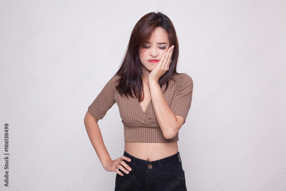 Young Asian woman got toothache. Young Asian woman got toothache.