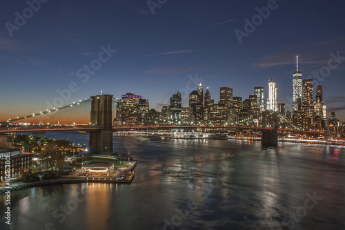 Sunset over Brooklyn Bridge © Yury
