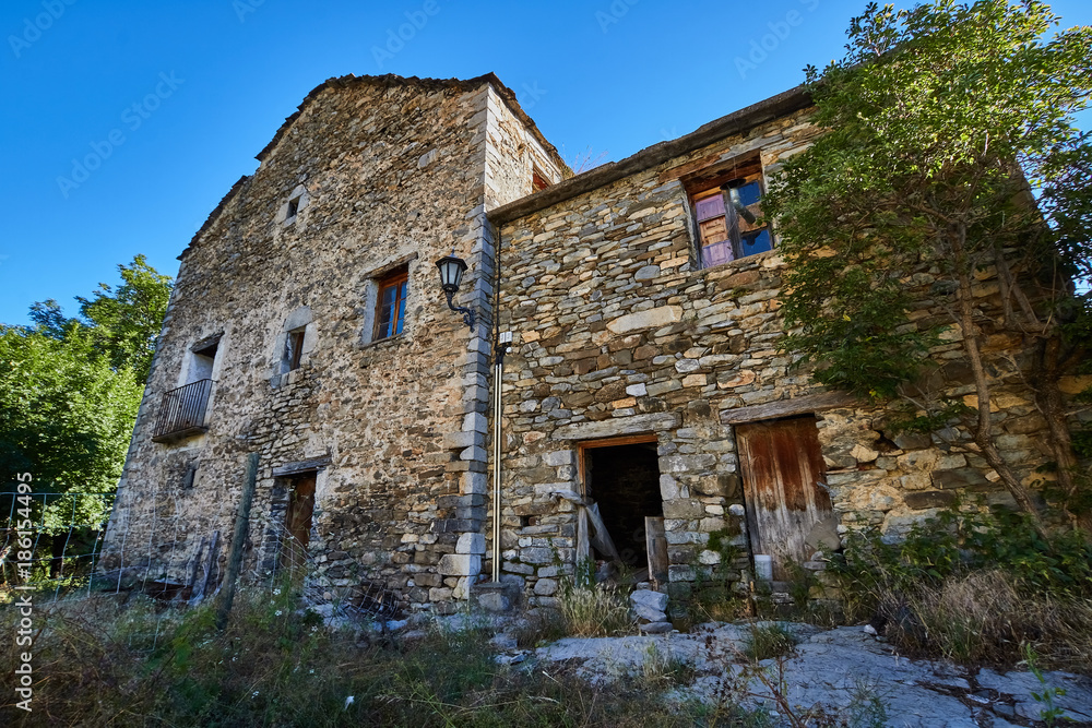 Escuain village in Huesca province, Spain Escuain village in Huesca province, Spain