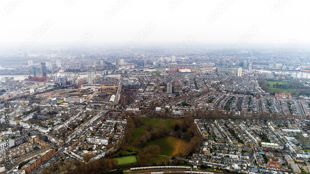 Aerial View of Chelsea Fulham and Parsons Green in London City Skyline  Residential Neighborhood Drone Shot 4K Ultra HD foto de Stock | Adobe Stock