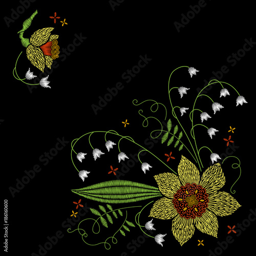 Fototapeta Naklejka Na Ścianę i Meble -  Embroidery corner floral pattern  narcissus