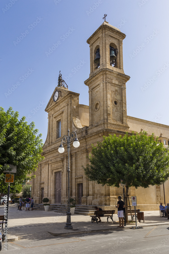 sicilia, santa croce camerina, chiesa madre in piazza vittorio emanuele
