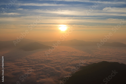 sunrise and fog © noppakit rattanathon