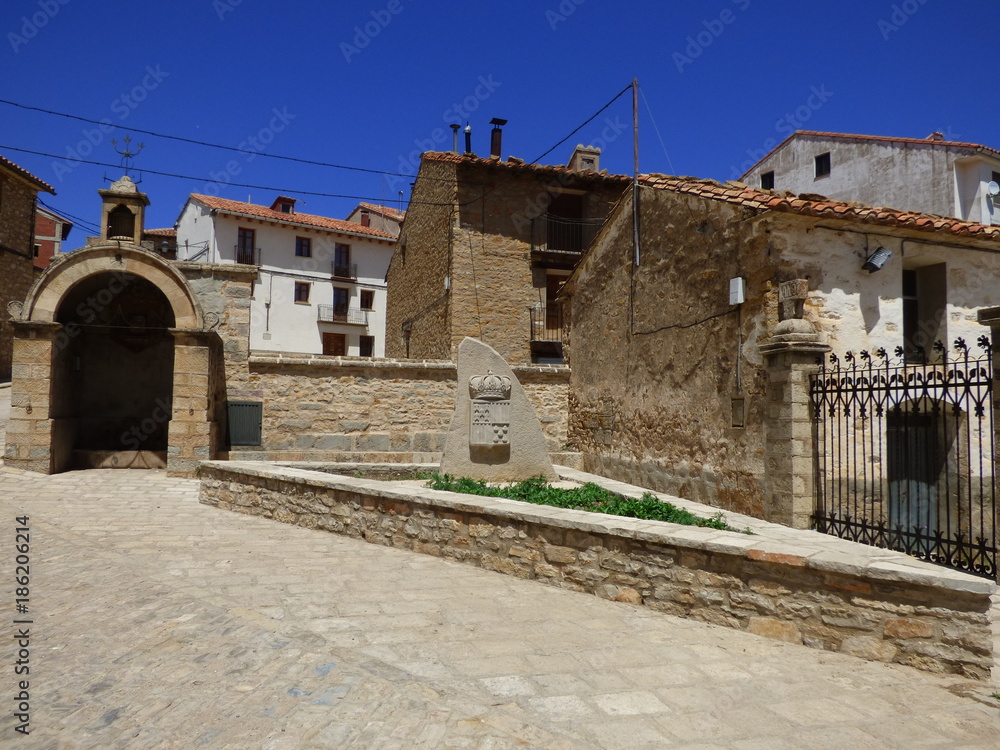 Obraz premium Mosqueruela, localidad de la comarca Gúdar-Javalambre en la provincia de Teruel, en la Comunidad Autónoma de Aragón, España.