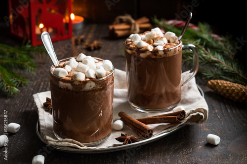 Canvas-taulu hot chocolate with marshmallow