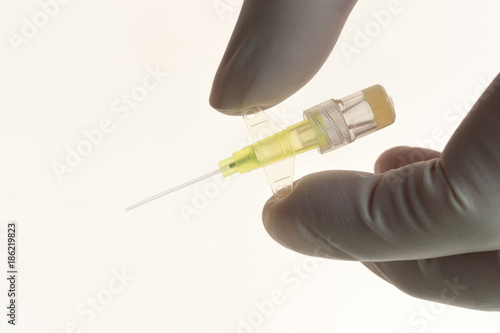 IV CATHETER