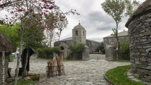 Time lapse Iglesia de piedra de O Cebreiro