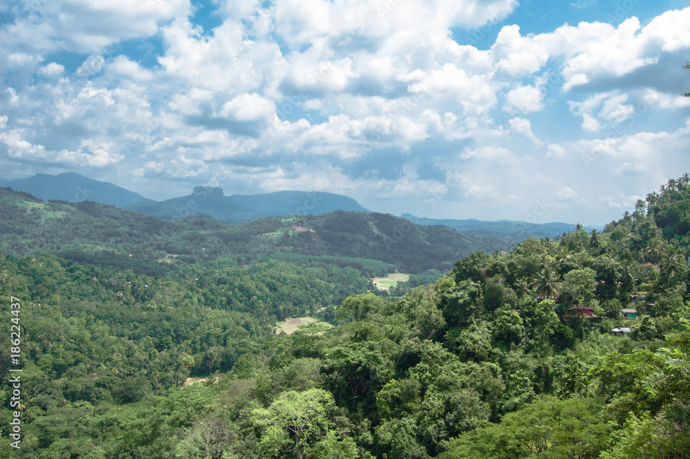 Beautiful scenery of the panorama of the mountains in Sri Lanka Beautiful scenery of the panorama of the mountains in Sri Lanka