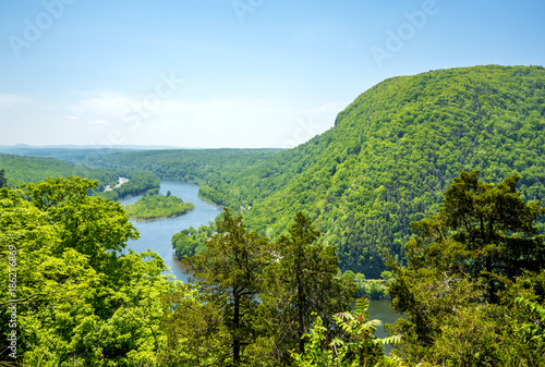 Quadro su tela Scenic view of mountain and river at Mt. Tammany