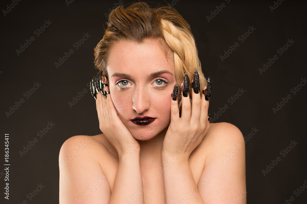 Fototapeta premium Blonde Retro Model