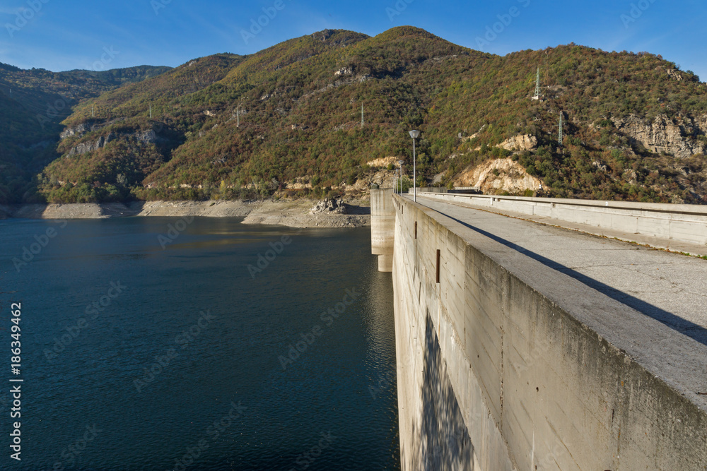 Naklejka premium Amazing Autumn landscape of Meander of Vacha (Antonivanovtsy) Reservoir, Rhodopes Mountain, Bulgaria