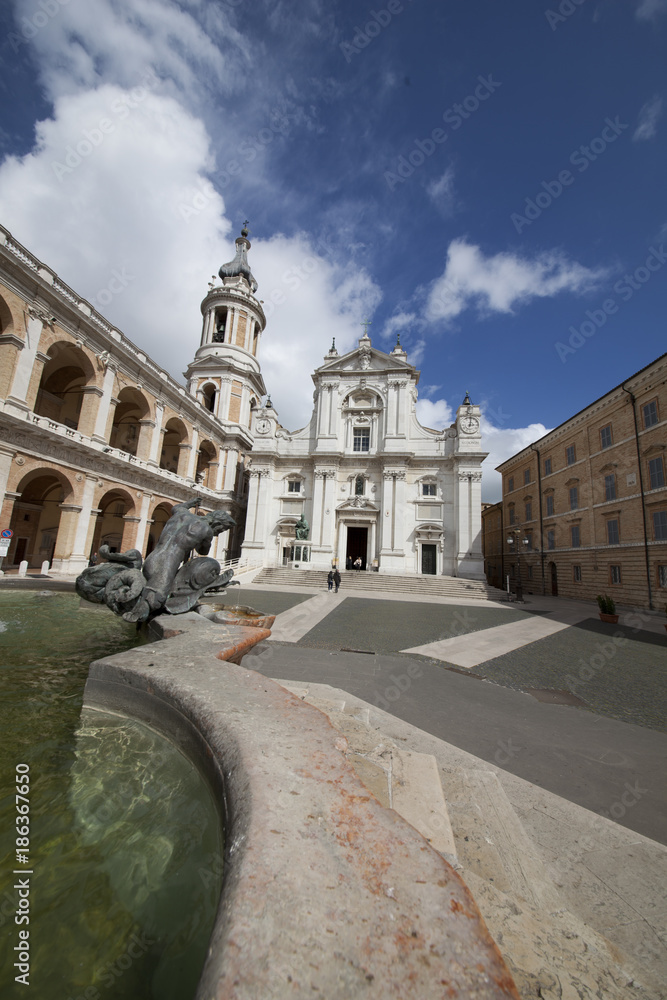 Fototapeta premium Basilica della Santa Casa, Loreto, Ancona, Marche