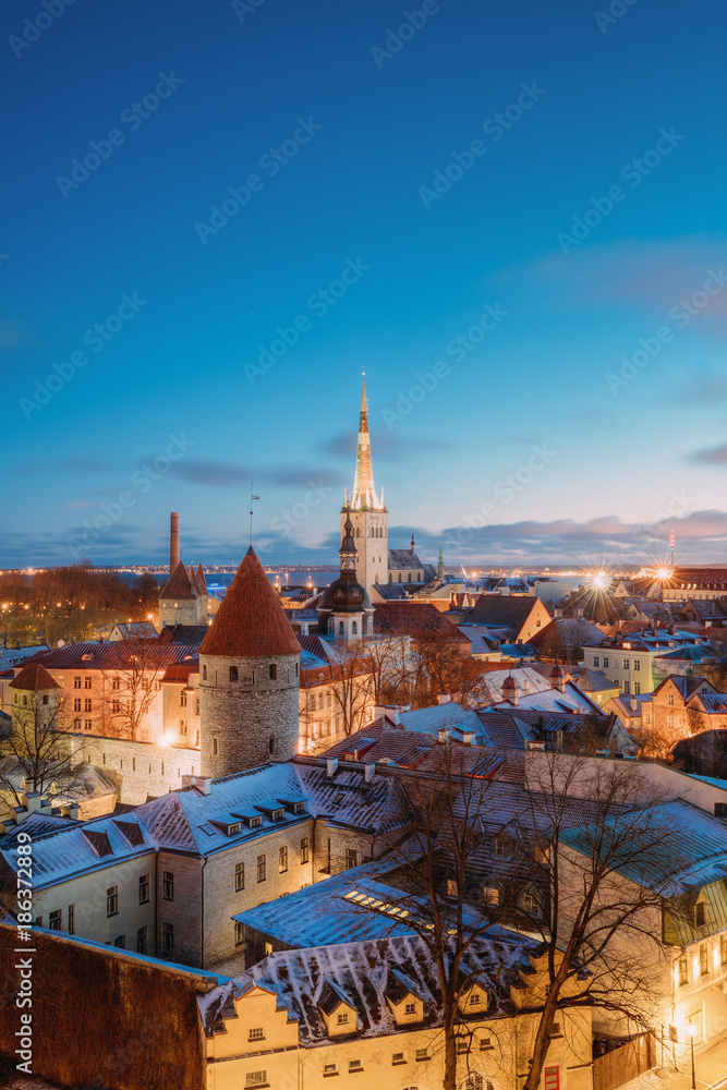 Naklejka premium Traditional Old Architecture Cityscape In Historic District Of Tallinn