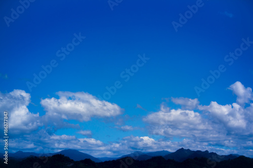 Bule sky mountain cloud © Jakkapan