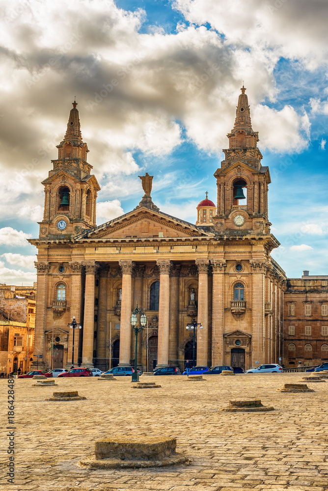 Obraz premium Saint Publius Church also known as Floriana Parish Church in Valletta, Malta
