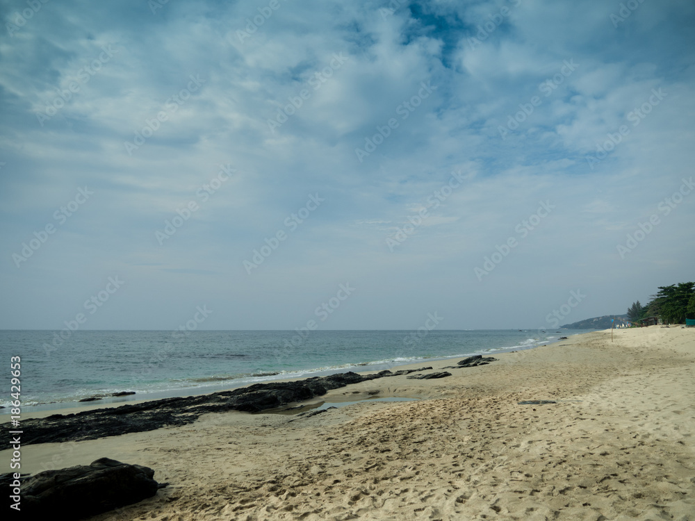 Lanta beach on cloundy day