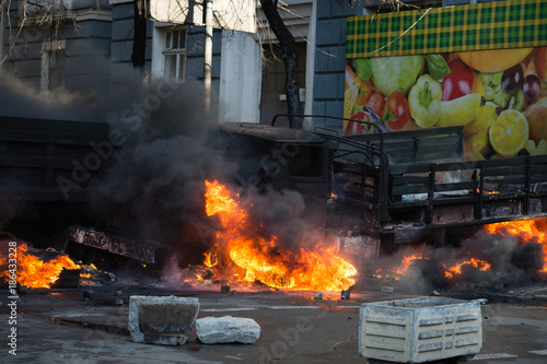 Street riots in Kiev  Revolution Advantages