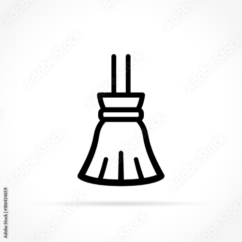 broom icon on white background