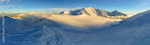Tatry Zachodnie panorama - zima